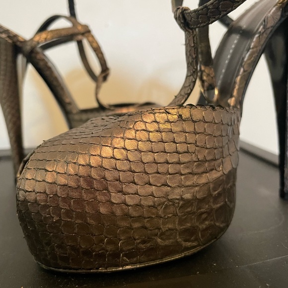 Giuseppe Zanotti Monro Snakeskin Platform Tstrap Heels - Picture 6 of 8